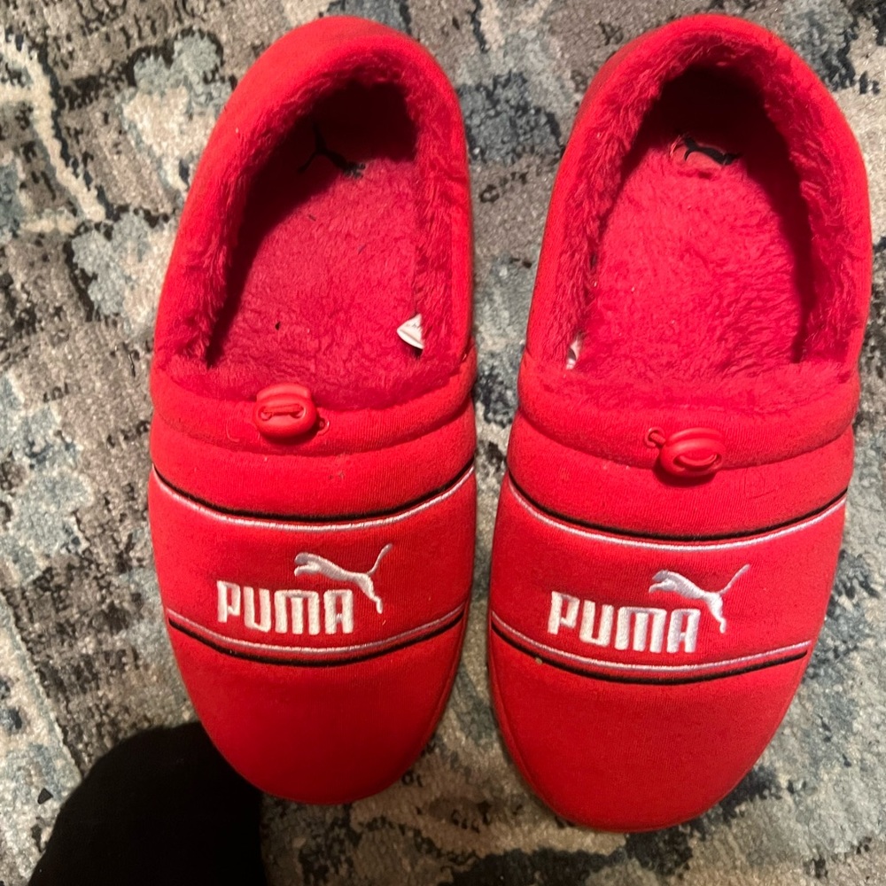 Puma men 10 slippers memory foam